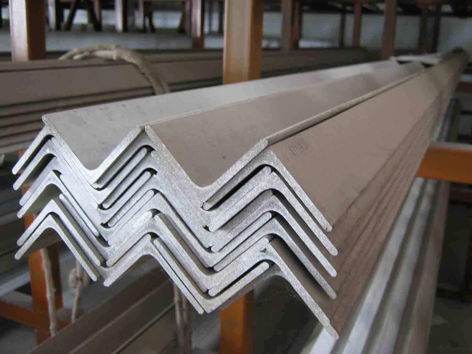 Hot Rolled 200x200 Profiles L Shape Galvanized Mild Steel 50x50x6 Low Price Equal Steel Angle