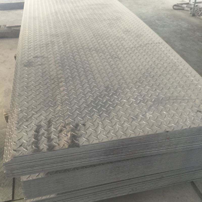 High Strength Hot Dipped Galvanized Q235b Standard Checkered Sizes Astm A36 Mild Steel Chequered Plate